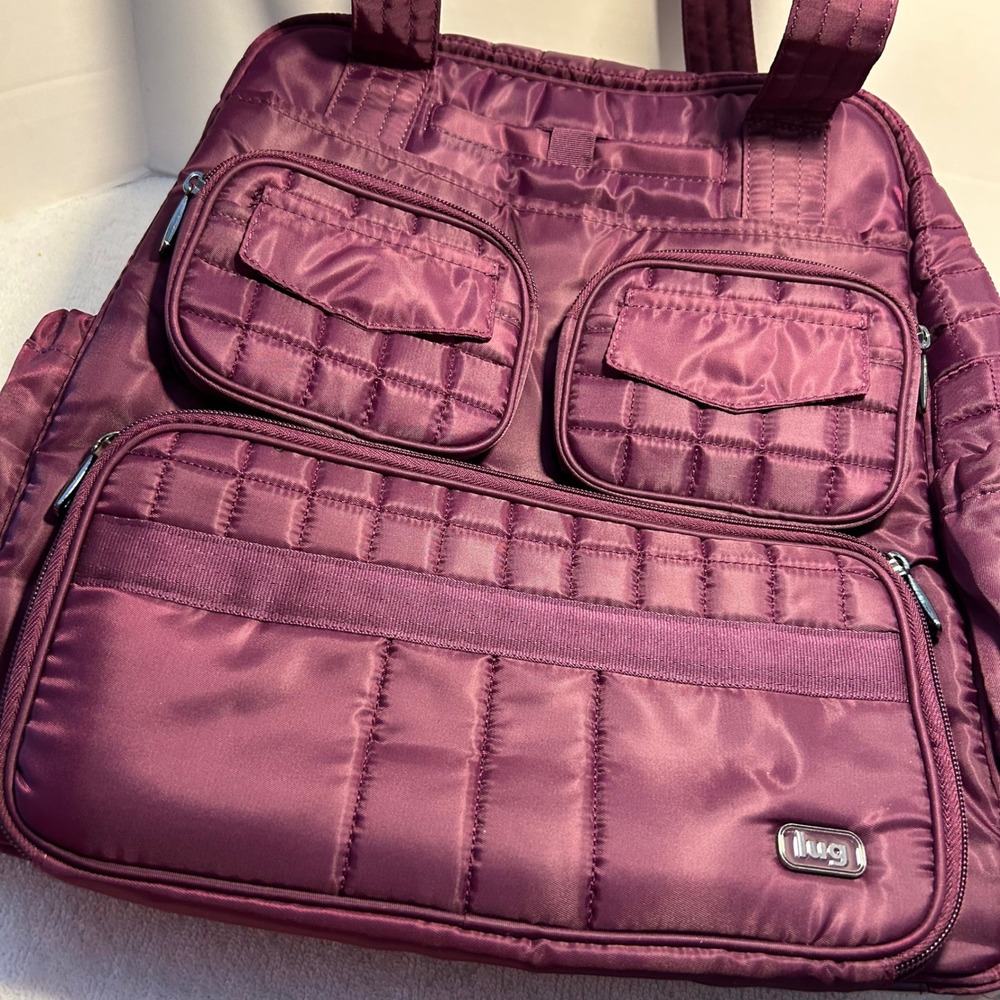 Lug Puddle Jumper Overnight Gym Bag Berry Floral RFID Quilted Travel Tote NEW - Picture 5 of 11